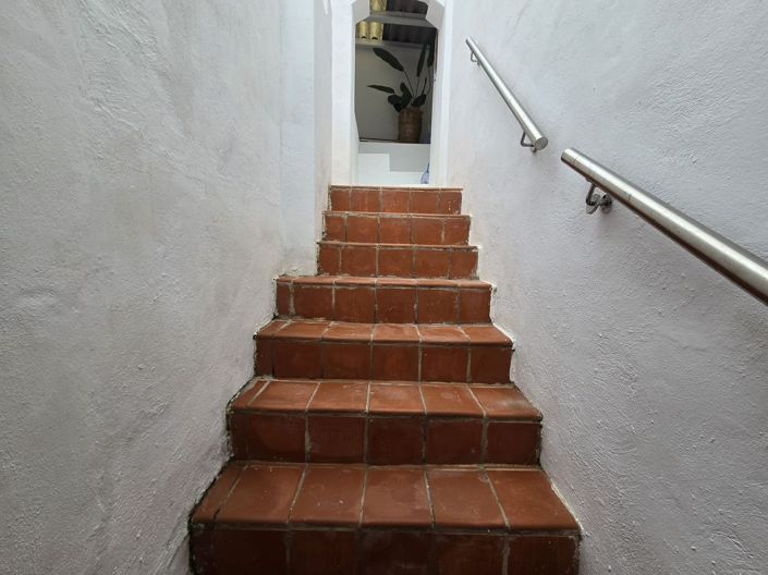 Image No.29-2 Bed Townhouse for sale