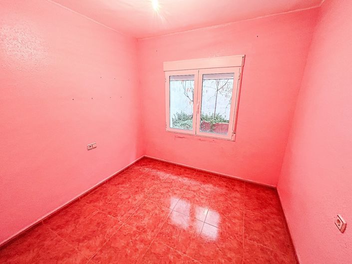 Image No.10-3 Bed Apartment for sale