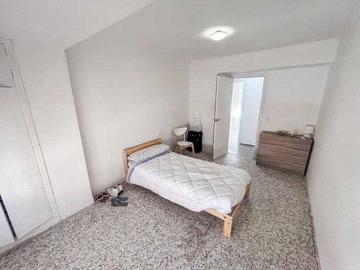 Image No.10-4 Bed Apartment for sale