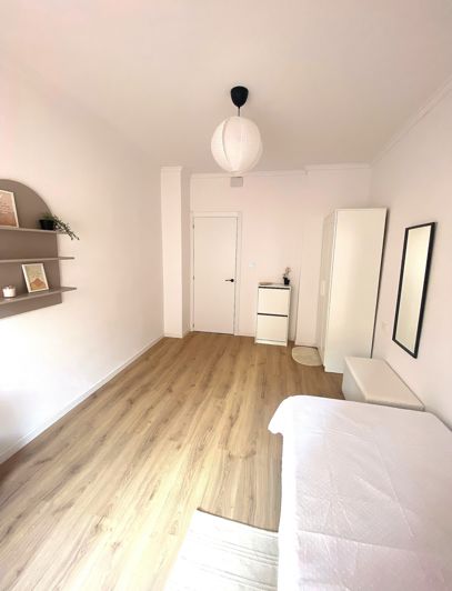 Image No.33-3 Bed Apartment for sale