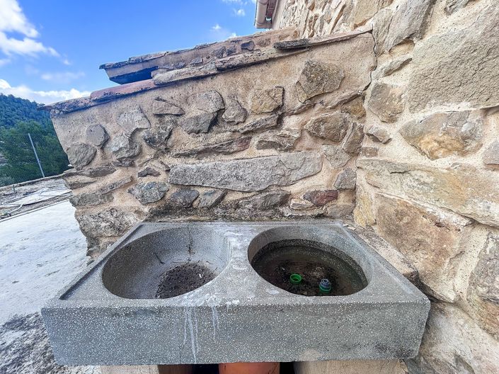 Image No.34-2 Bed Finca for sale