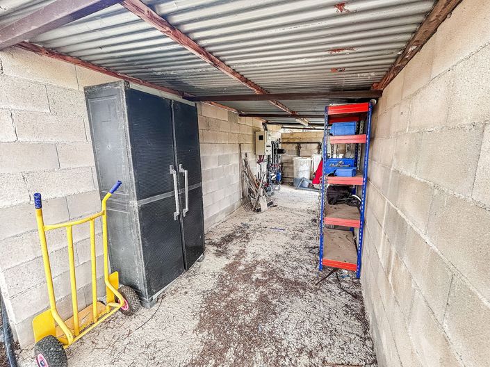 Image No.38-2 Bed Finca for sale