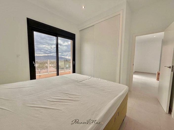 Image No.37-3 Bed Villa for sale