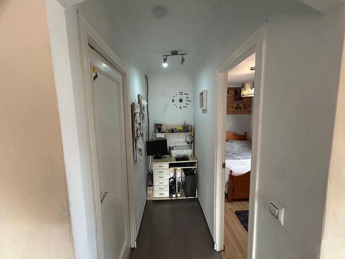 Image No.42-5 Bed Villa for sale