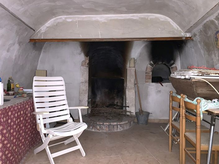 Image No.10-2 Bed House for sale