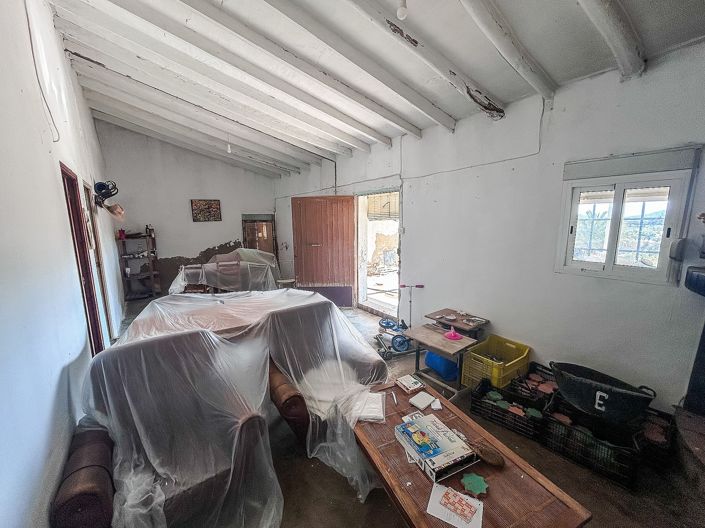 Image No.6-2 Bed Finca for sale