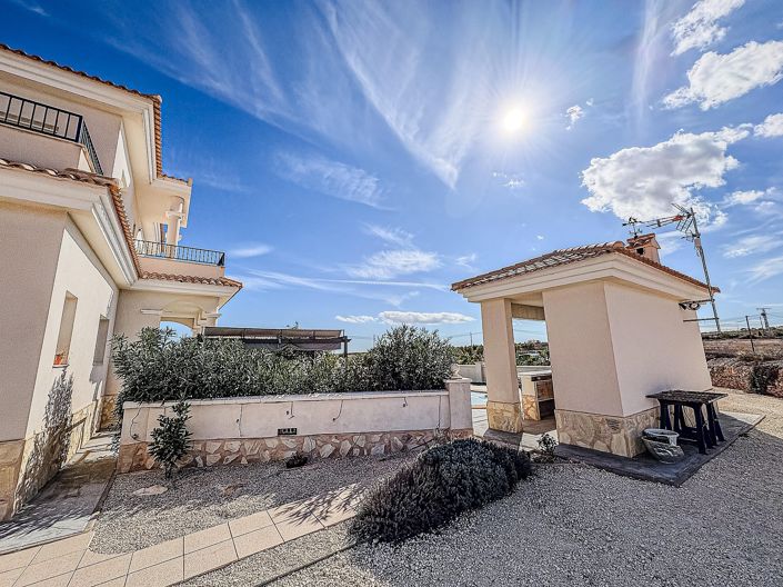 Image No.29-4 Bed Villa for sale