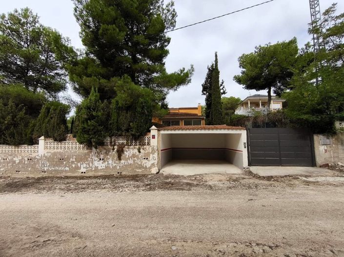 Image No.3-4 Bed Villa for sale