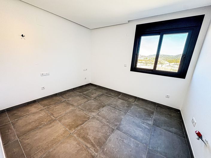 Image No.25-5 Bed Villa for sale