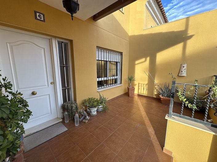 Image No.2-5 Bed Apartment for sale