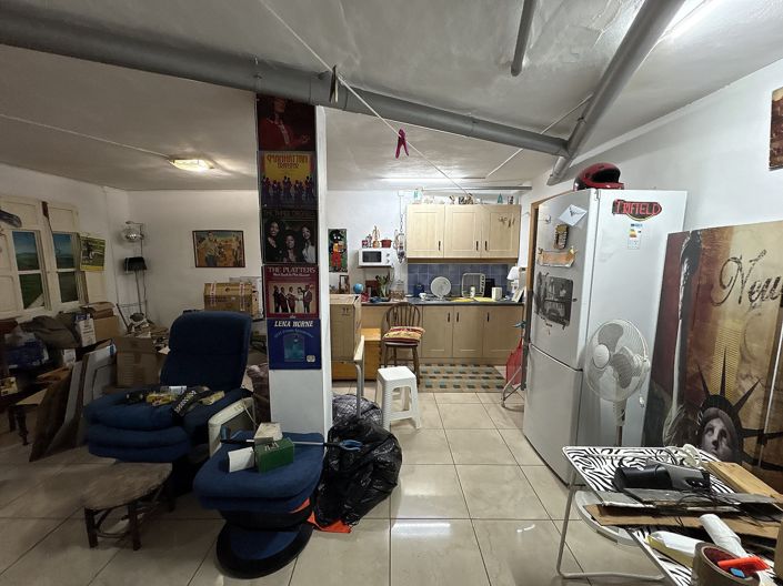 Image No.25-5 Bed Apartment for sale