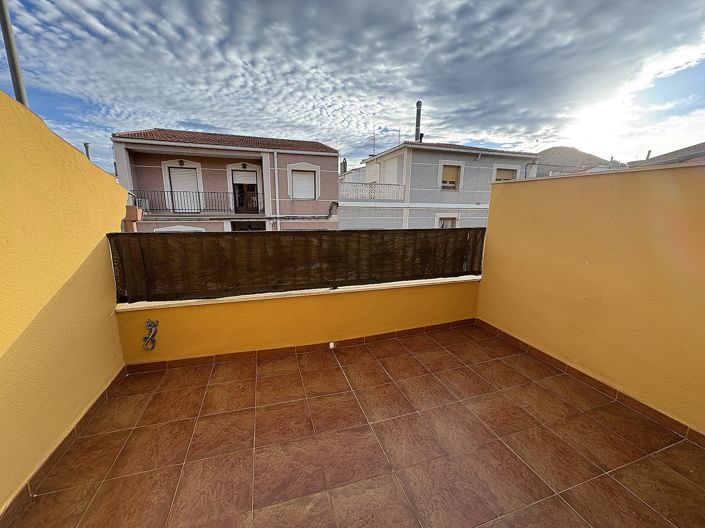 Image No.6-5 Bed Apartment for sale