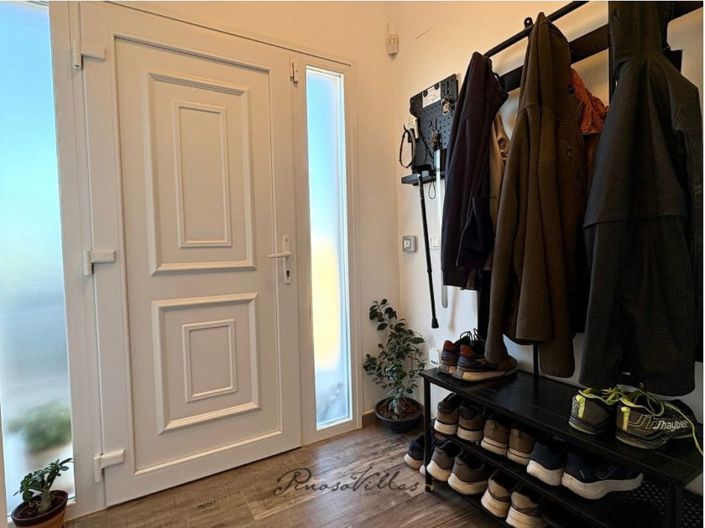 Image No.18-4 Bed Villa for sale