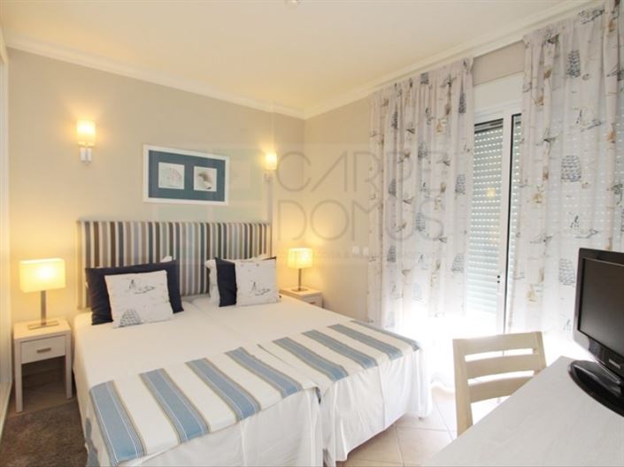 Image No.17-3 Bed House for sale