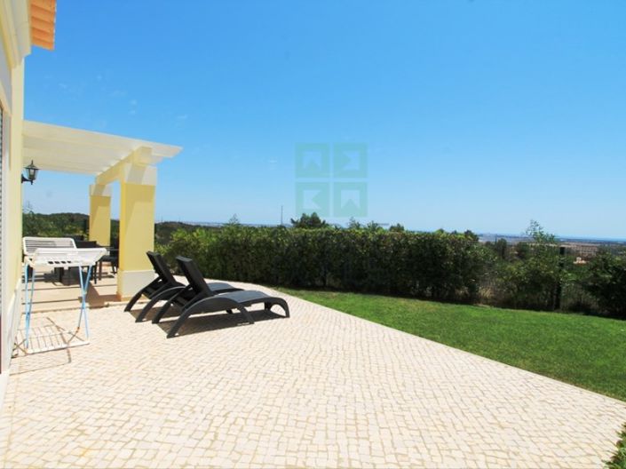 Image No.6-3 Bed House for sale