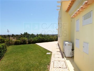 idfa187900-0000-0500-0000-000003f773de