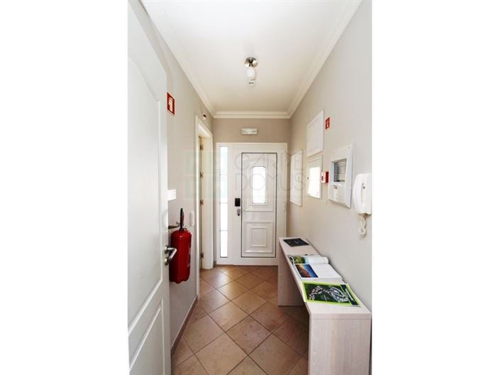 Image No.9-2 Bed House for sale