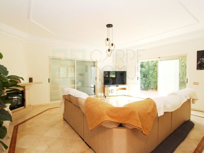 Image No.33-5 Bed House for sale