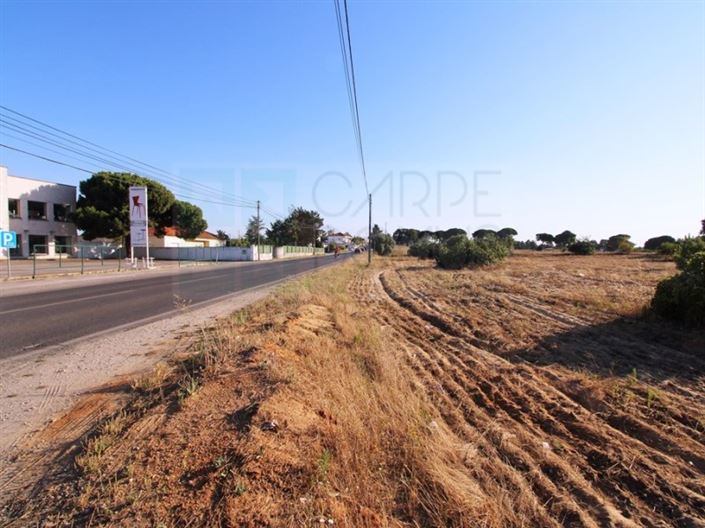 Image No.6-3 Bed Farmhouse for sale