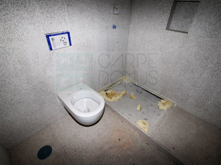 Image No.44-30 Bed Hotel for sale