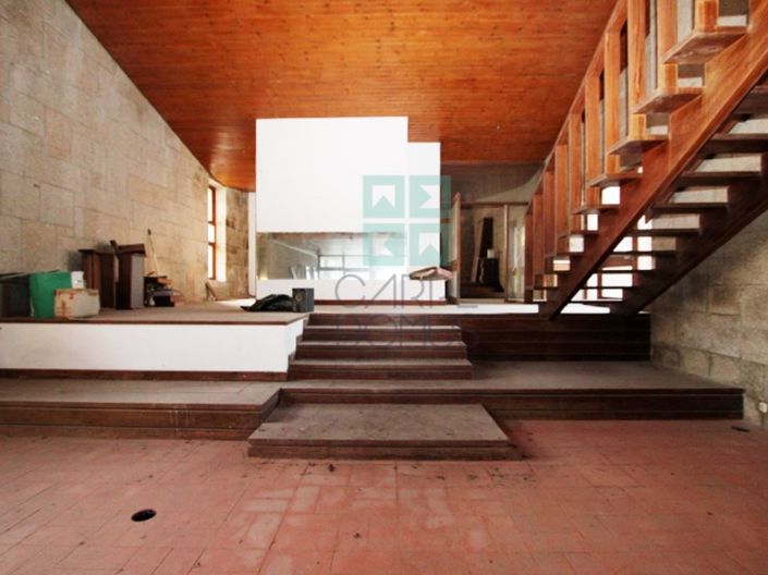 Image No.56-30 Bed Hotel for sale