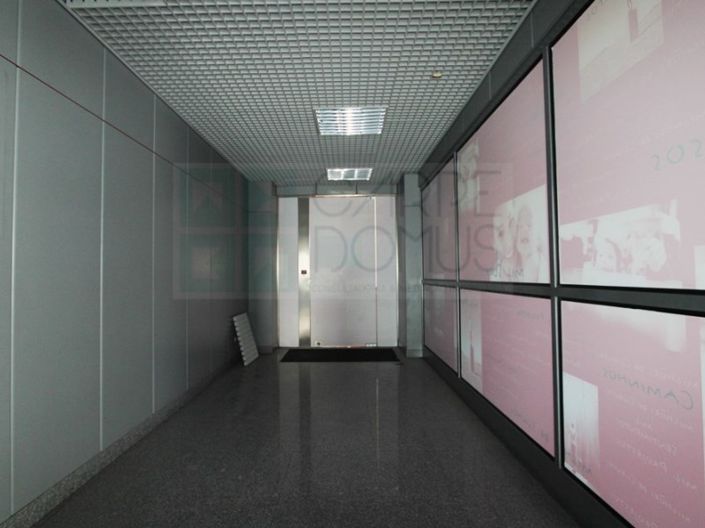 Image No.21-Commercial for sale