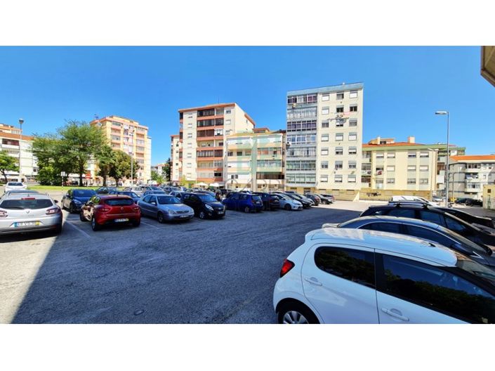 Image No.25-Commercial for sale