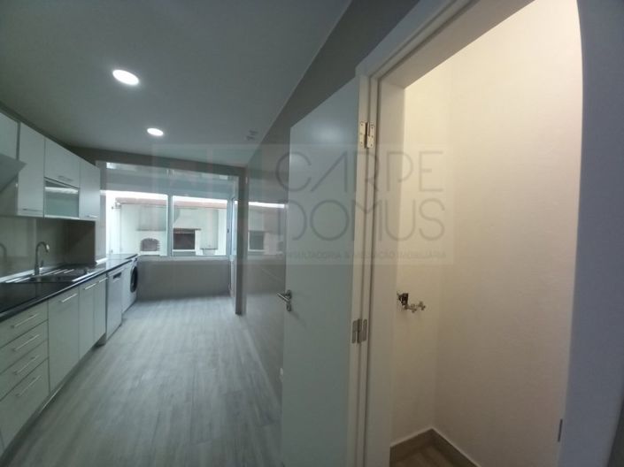 Image No.18-2 Bed Apartment for sale