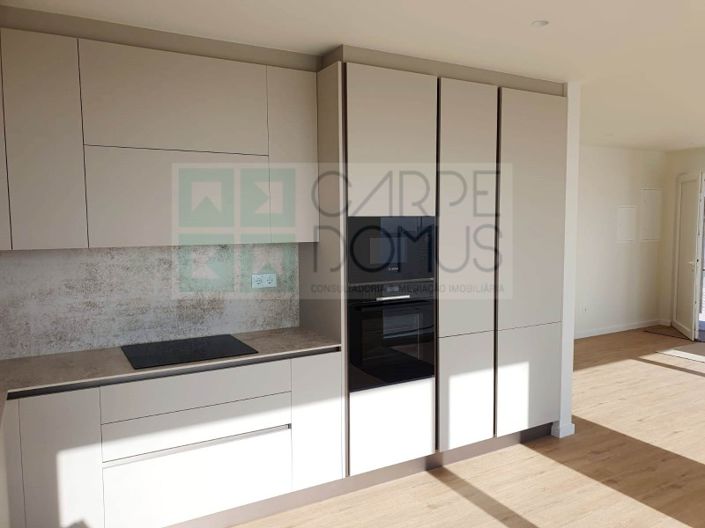 Image No.19-3 Bed House for sale