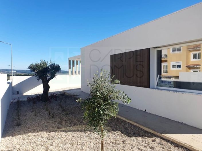 Image No.29-3 Bed House for sale