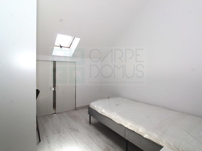 Image No.19-9 Bed House for sale