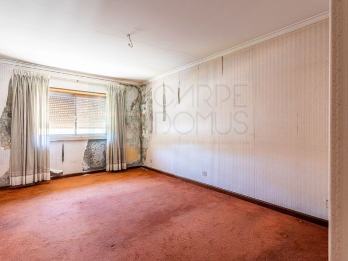 Image No.15-9 Bed House for sale