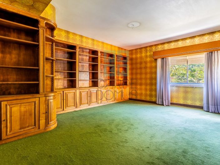 Image No.26-9 Bed House for sale