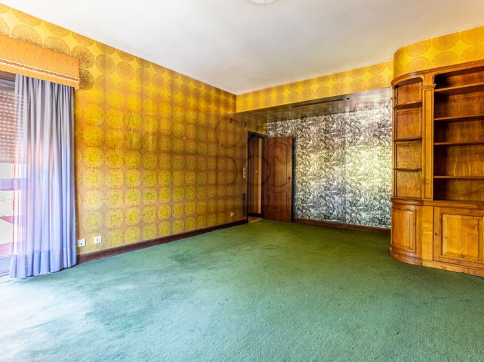 Image No.27-9 Bed House for sale