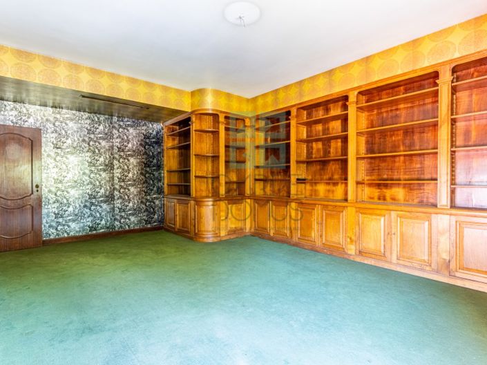 Image No.28-9 Bed House for sale