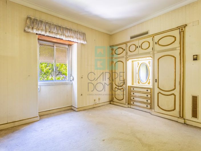 Image No.34-9 Bed House for sale