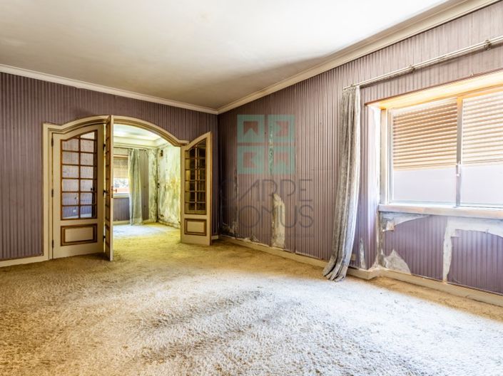 Image No.40-9 Bed House for sale