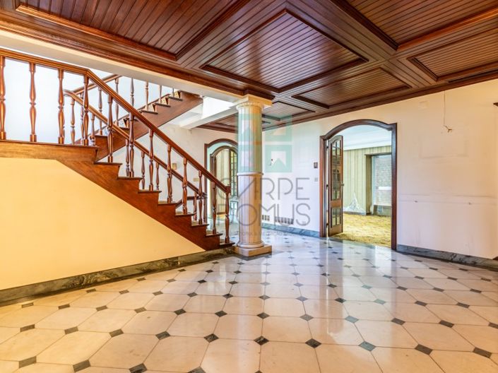 Image No.50-9 Bed House for sale