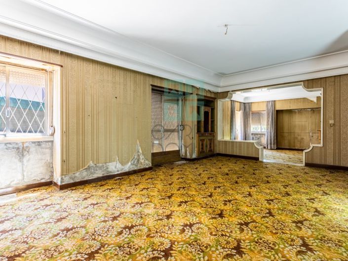 Image No.54-9 Bed House for sale