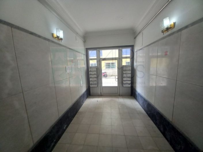 Image No.37-4 Bed Apartment for sale