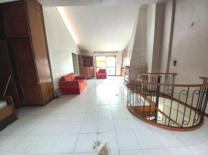 Image No.12-3 Bed Apartment for sale