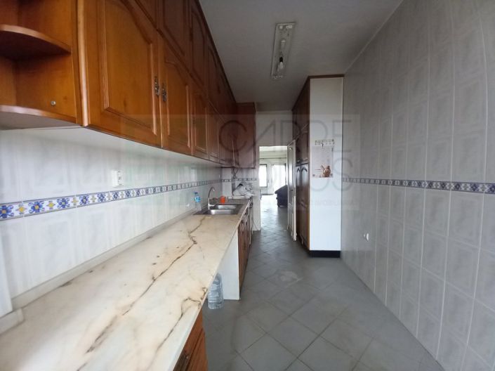 Image No.8-3 Bed Apartment for sale