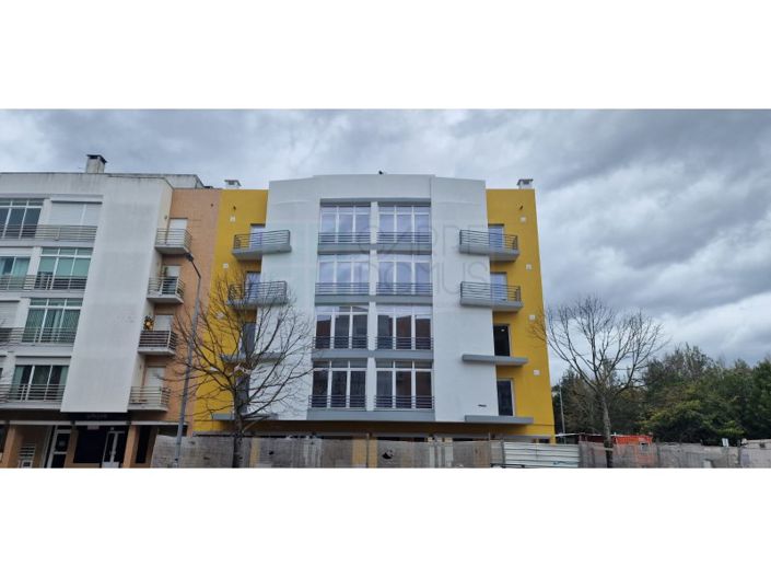 Image No.1-3 Bed Apartment for sale