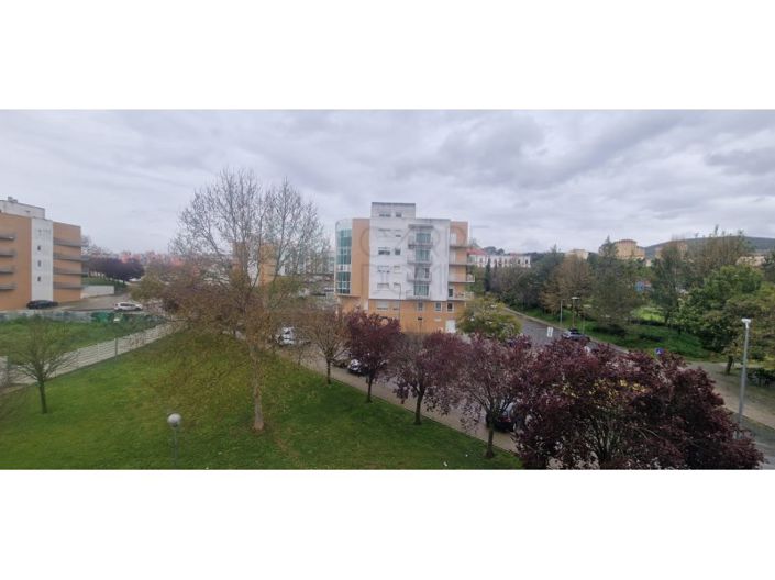 Image No.18-3 Bed Apartment for sale