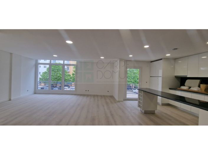 Image No.54-3 Bed Apartment for sale