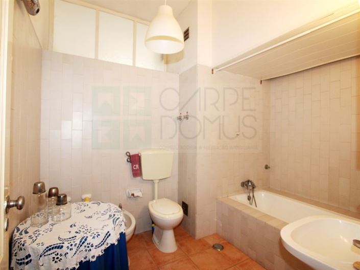 Image No.19-6 Bed House for sale