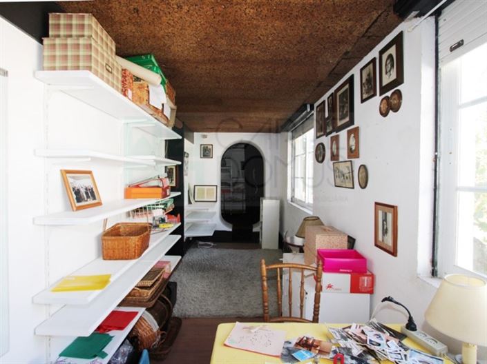 Image No.26-6 Bed House for sale