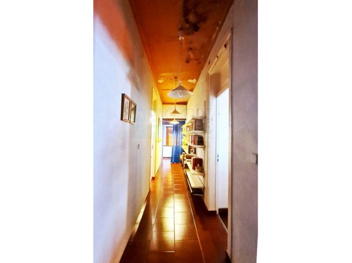 Image No.28-6 Bed House for sale