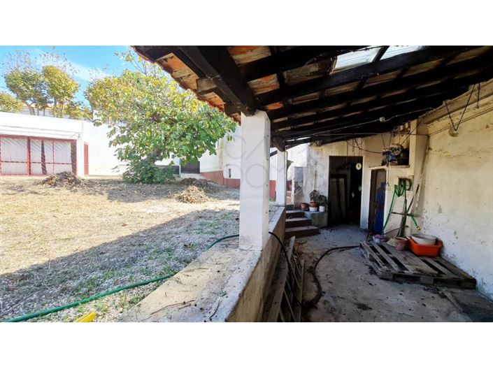 Image No.37-6 Bed House for sale