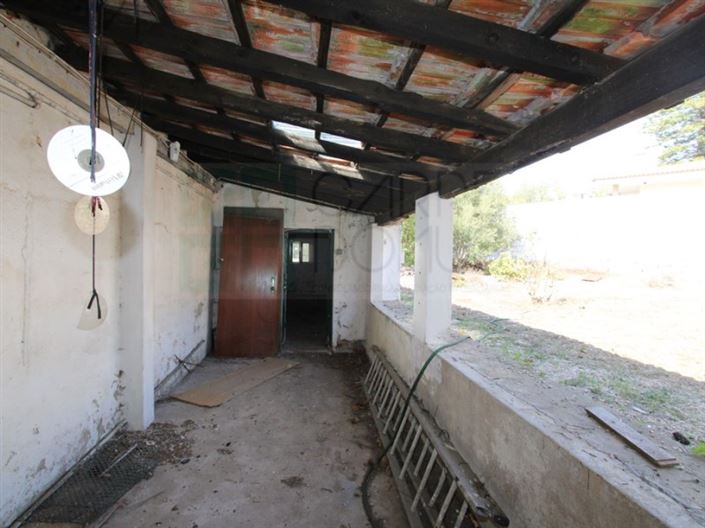 Image No.38-6 Bed House for sale